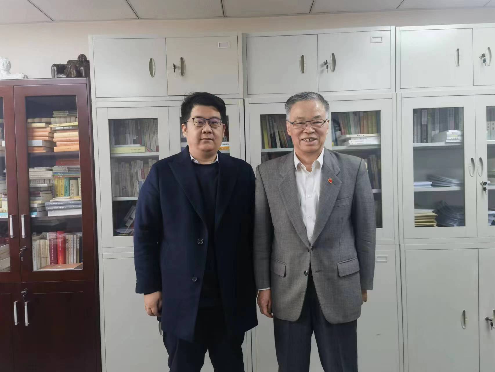 强国智库秘书长王金良与十三届全国政协委员、中组部原副部长王秦丰交流