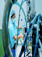 魏加宁：反垄断要一碗水端平，对民企应给予制度保障