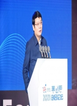 管清友：科技加金融 推动产业快速发展