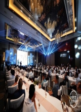 金灿荣出席舍得智慧·老酒盛宴首站